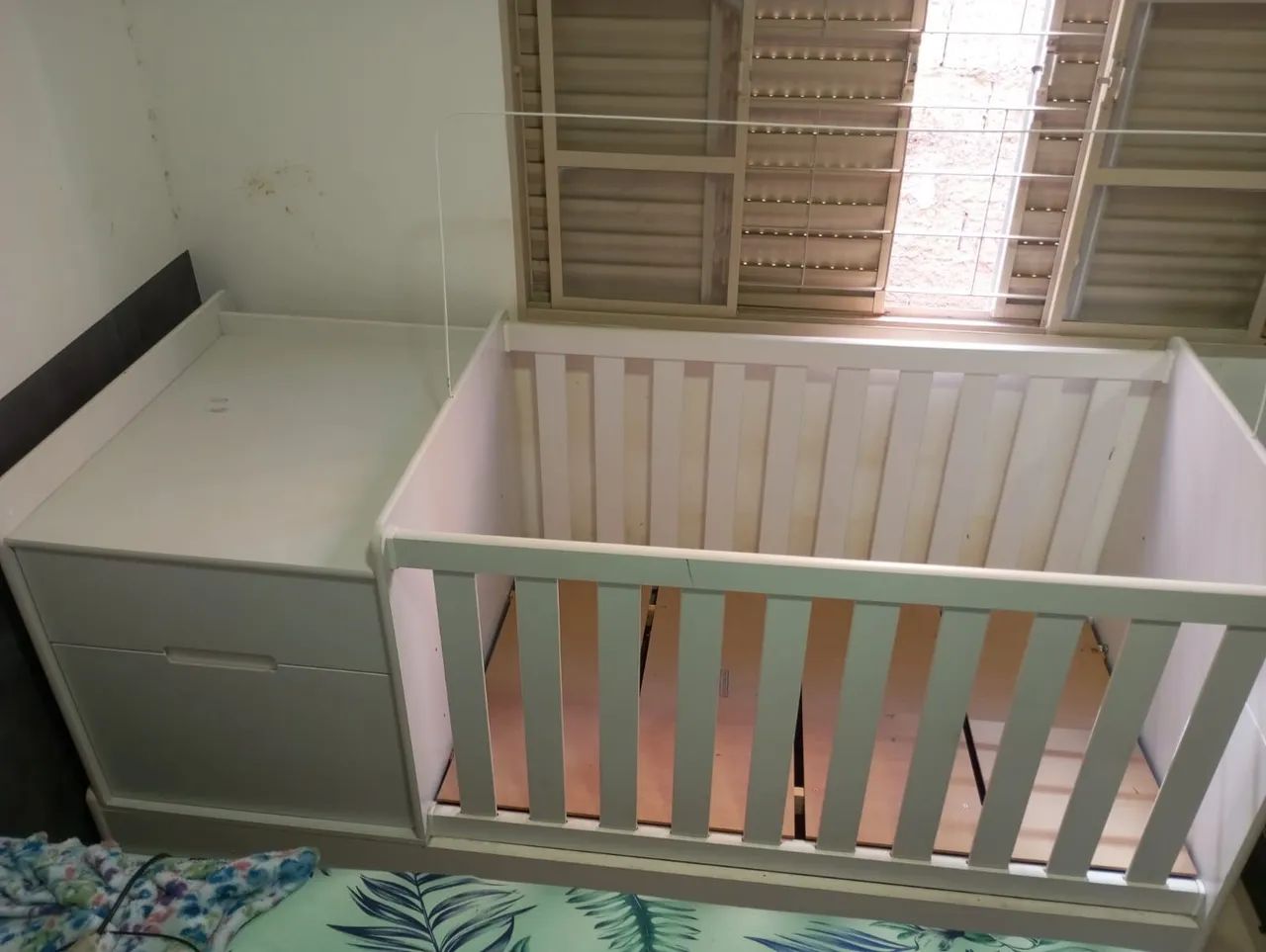 Berço Cama Multifuncional Branco com Gavetas - Foto 4