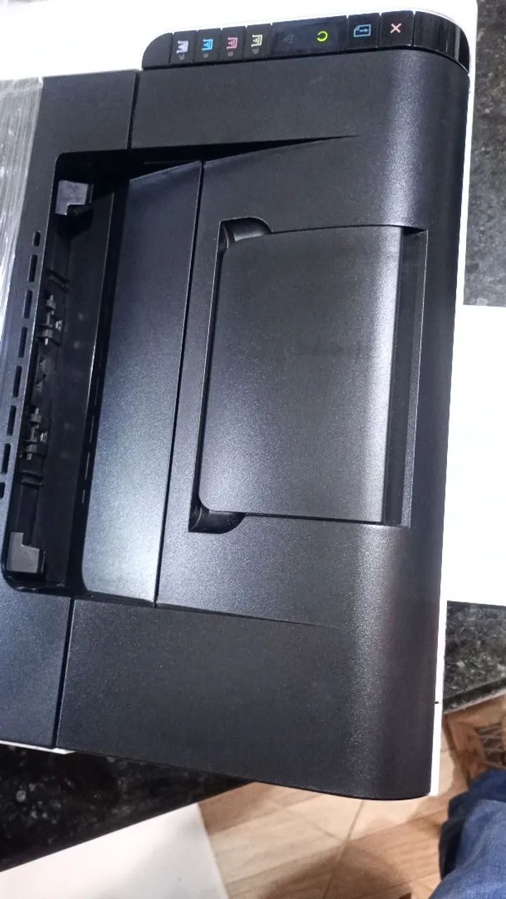 Impressora HP LaserJet Color CP1025 - Foto 3