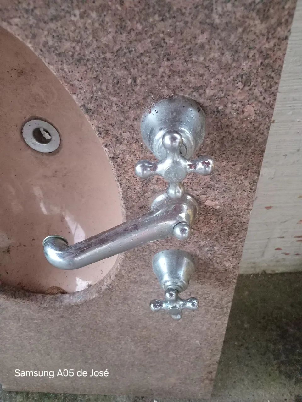 Pia de mármore 64850234940546121