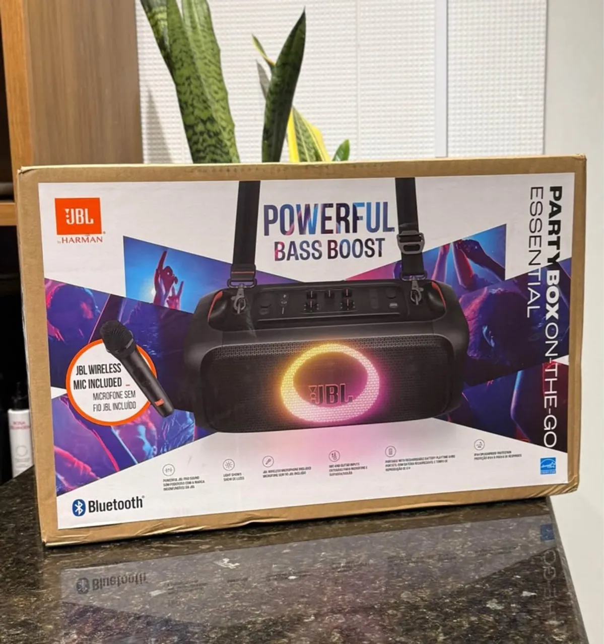JBL PARTYBOX ON-THE-GO ESSENTIAL