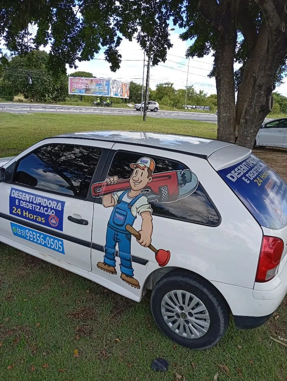 Desentupidora de Piá , caixa de gordura,vaso sanitário,ralo e etc