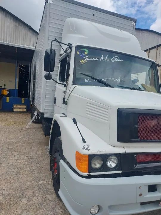 MB 1620  Ano 97  R$ 170 MIL - Foto 2