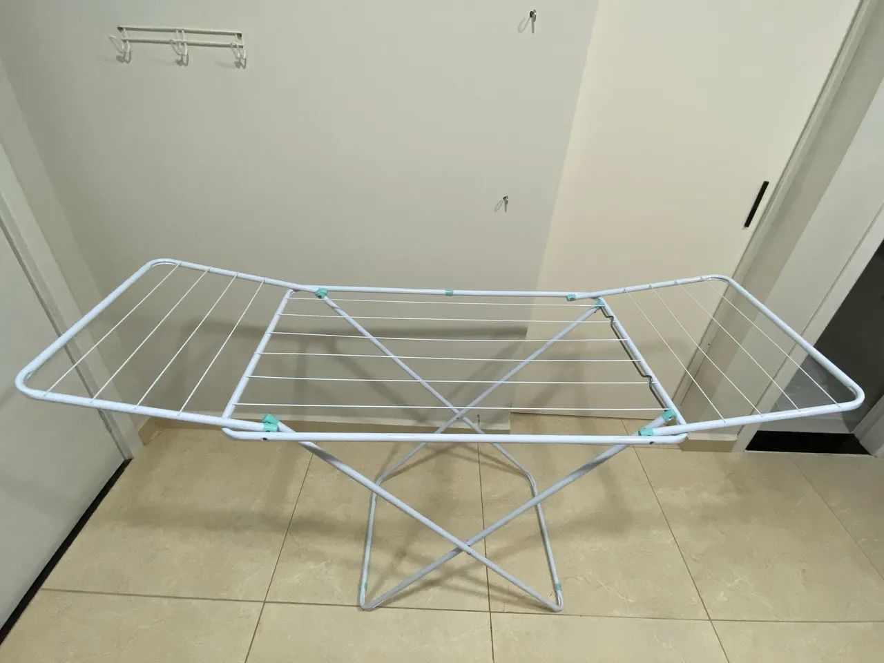 Varal de chão64310339039490120