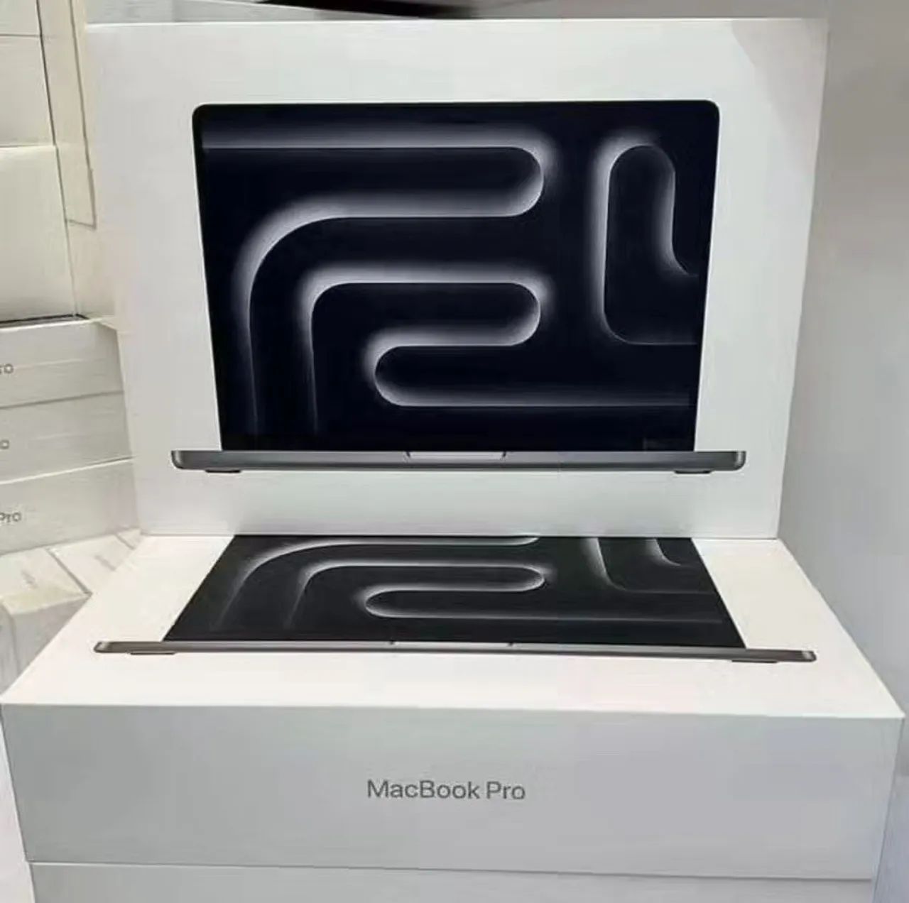 MacBook Pro Chip M4 Max 2024 16.2