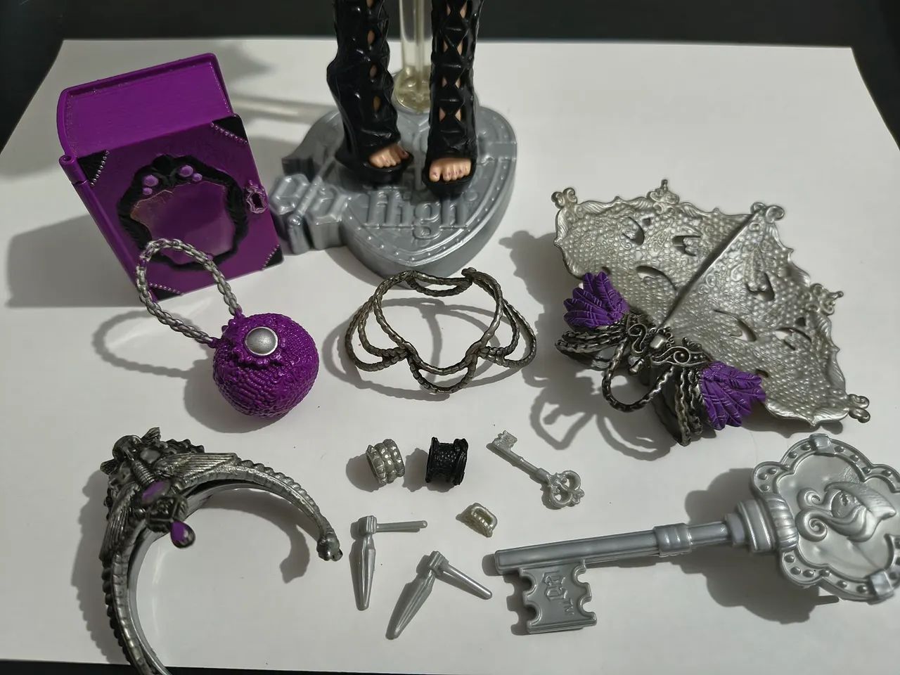 boneca ever after high legacy day - raven queen - Foto 2