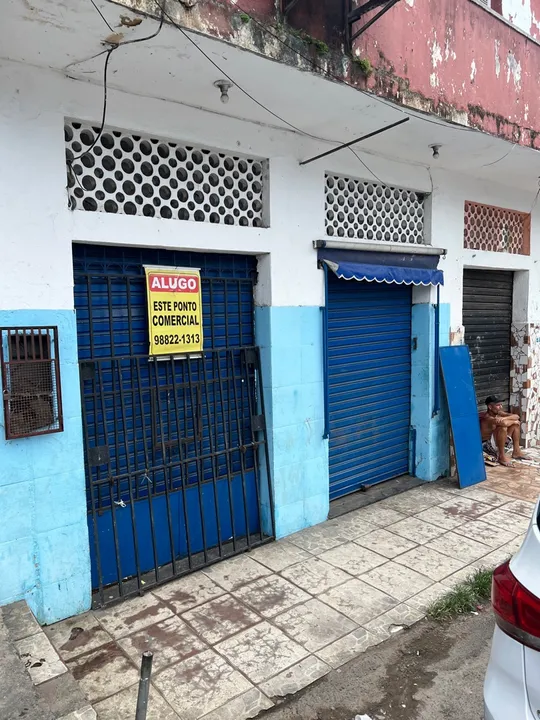 Imóvel comercial no Pero Vaz