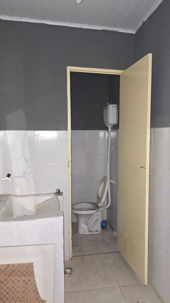 Casa em avenida comercial no bairro São José - Foto 5