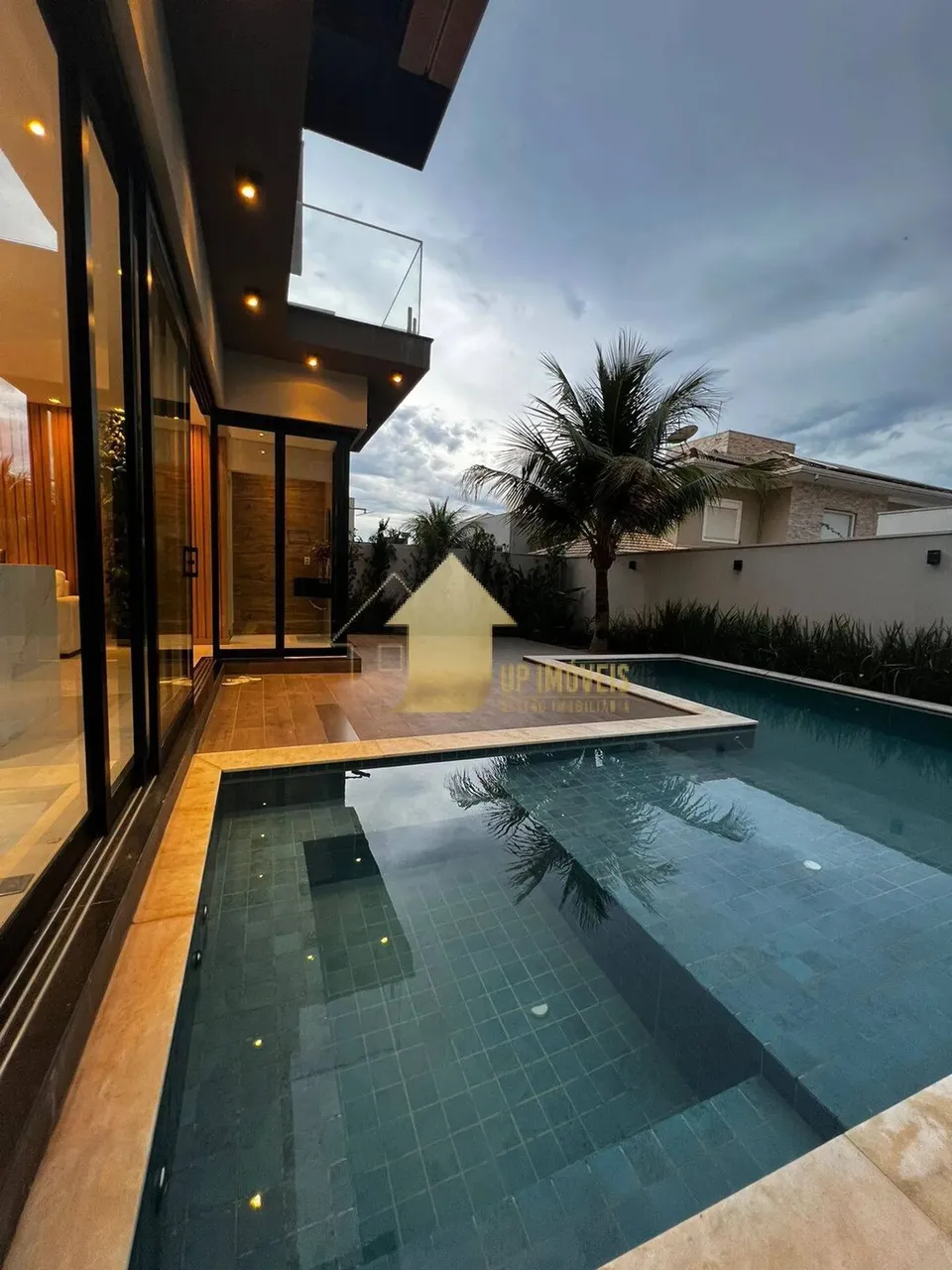 Sobrado 3 Suites condomínio Belvedere Cuiabá