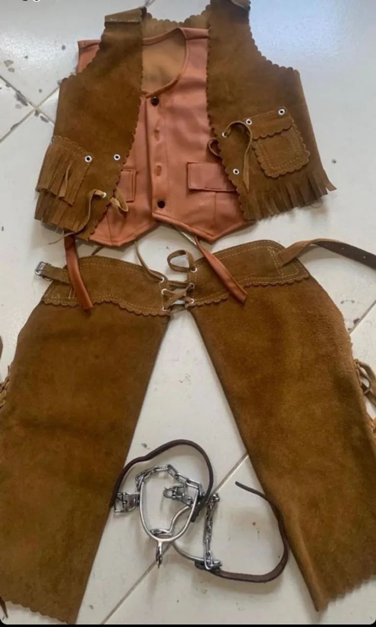 Roupa de couro vaqueiro(a) - Foto 2