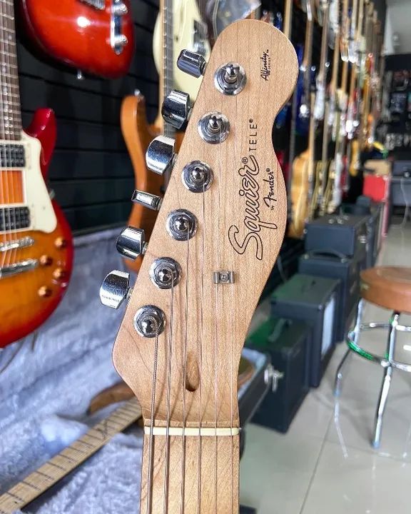 Guitarra Squier Telecaster Affinity seminova  - Foto 2