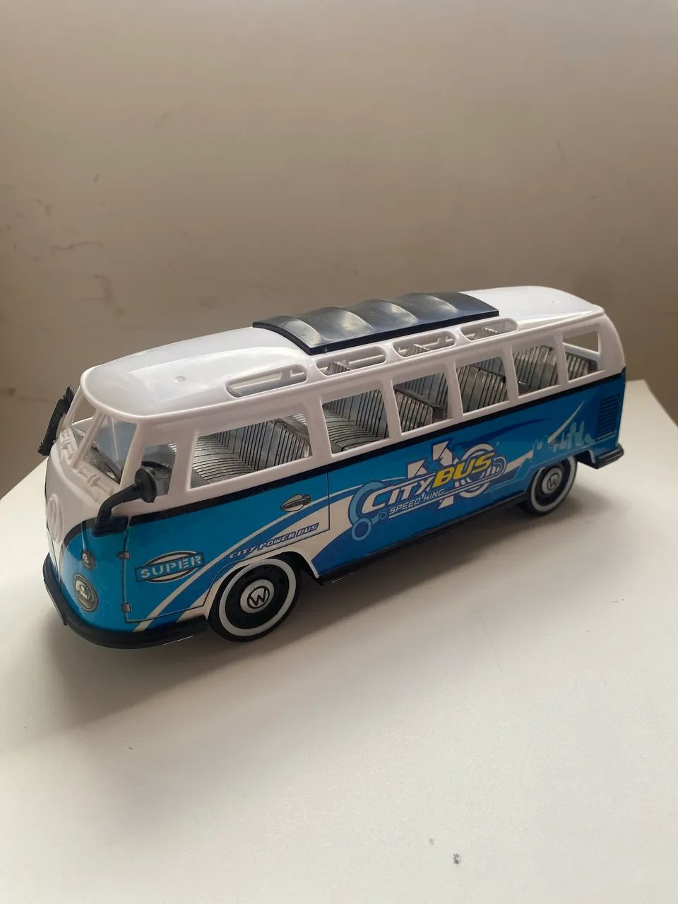 Carrinhos de brinquedo  - Foto 5