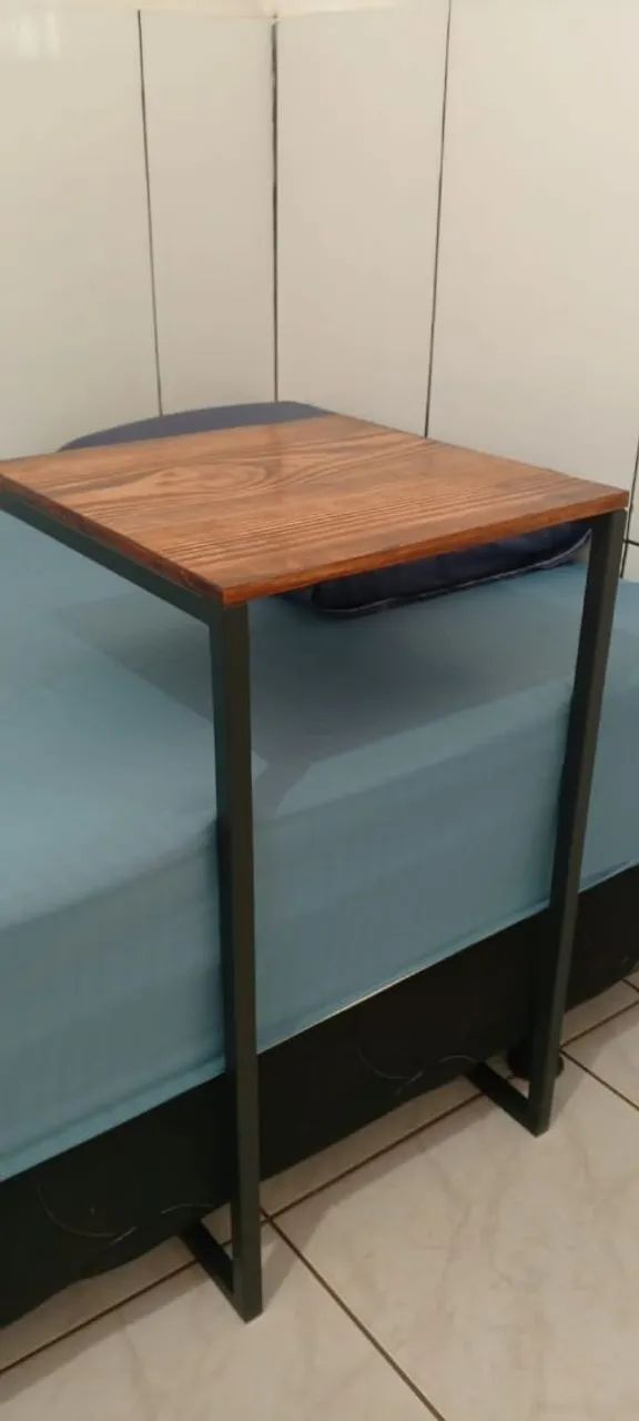 Mesa de canto apoio estilo industrial metal e madeira - Foto 4
