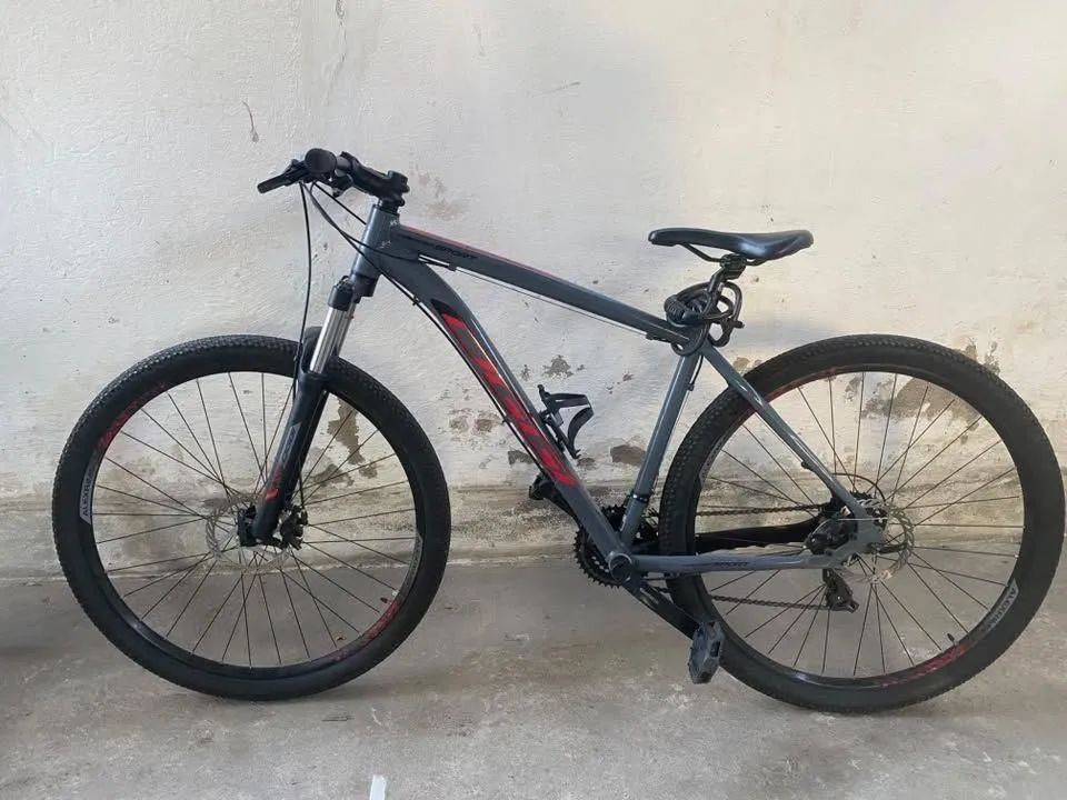 Bicicleta Oggi Hacker Sport 