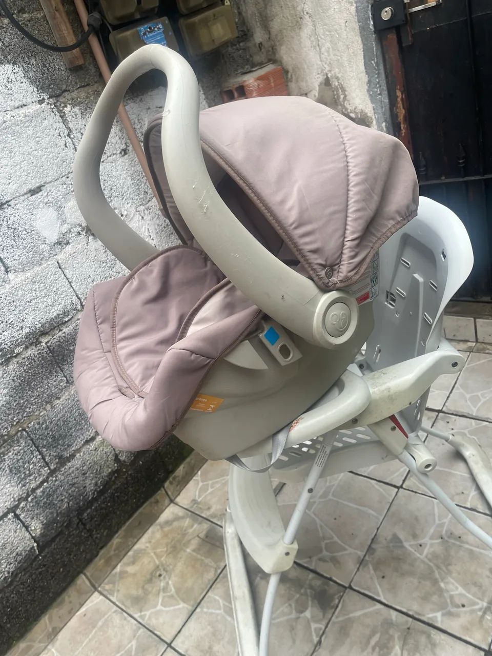 Troca  com o tens relacionado ao bebê 