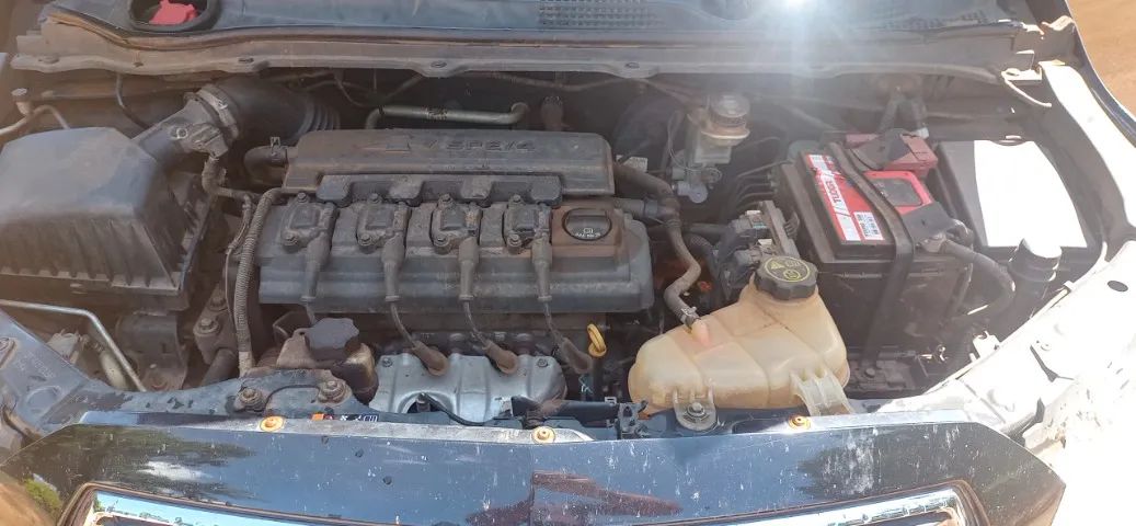 Chevrolet Onix ONIX HATCH LT 1.0 8V FLEXPOWER 5P MEC. 2013