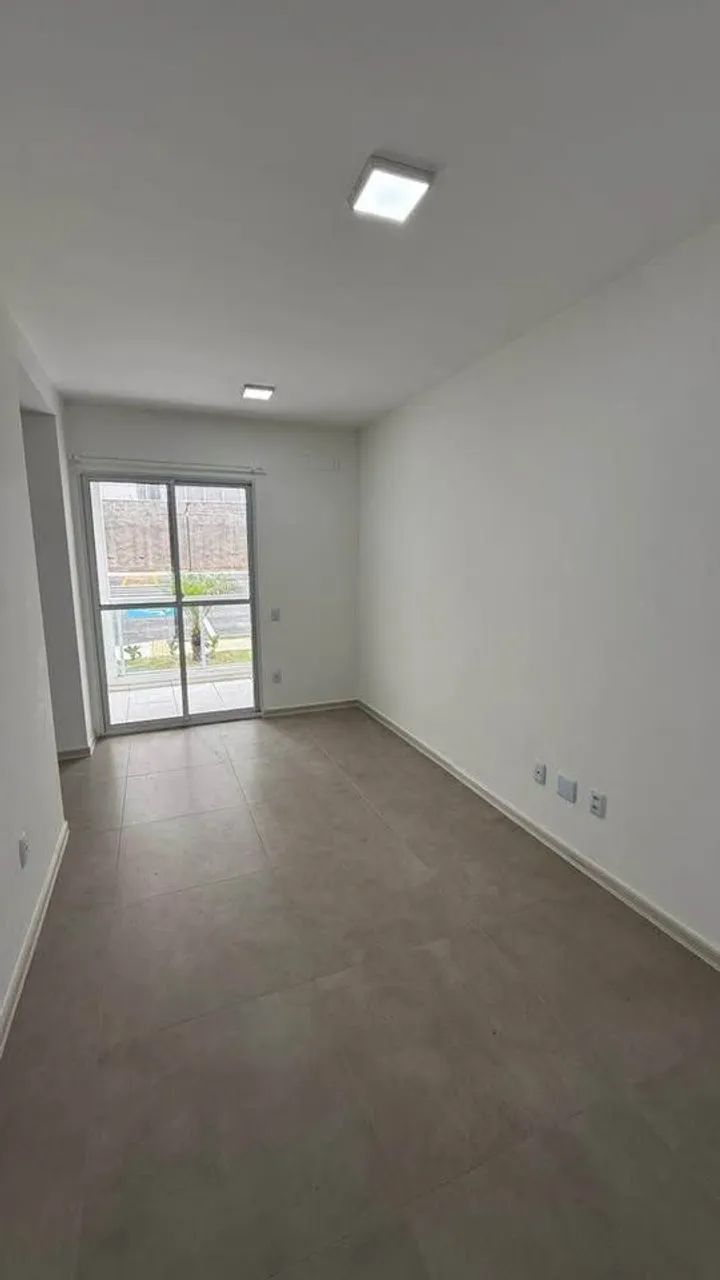 Apartamento 2 dormitórios com varanda direto com proprietária - Foto 4