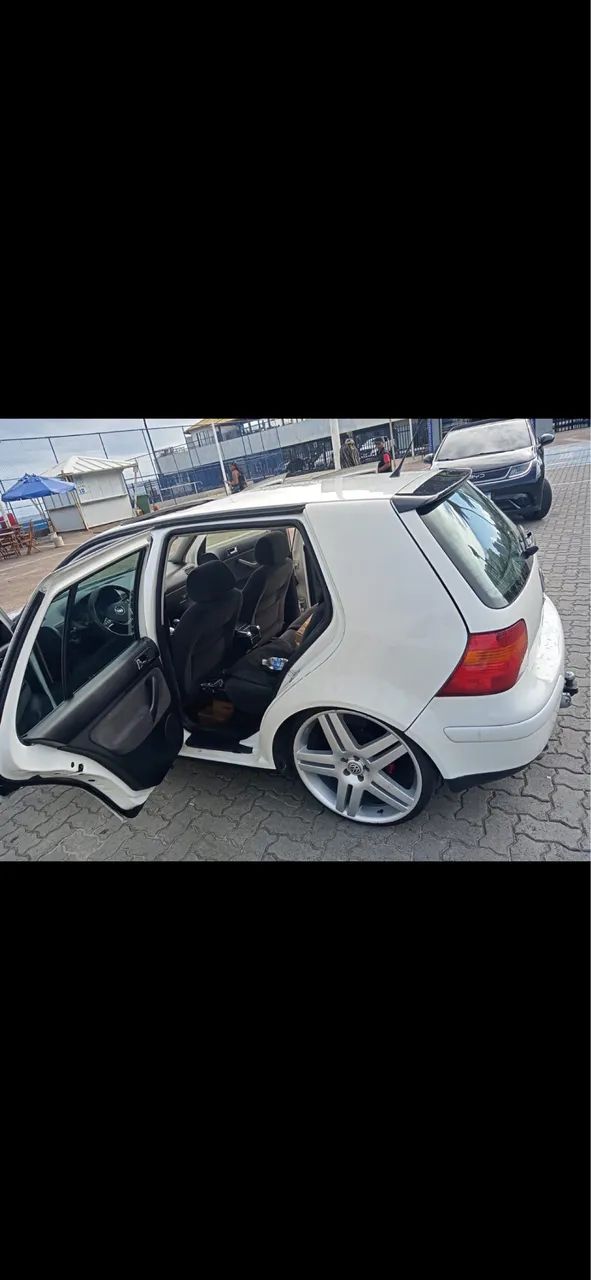 Volkswagen Golf 1.6 MI/ 1.6 MI Gener./black & Silver 2001