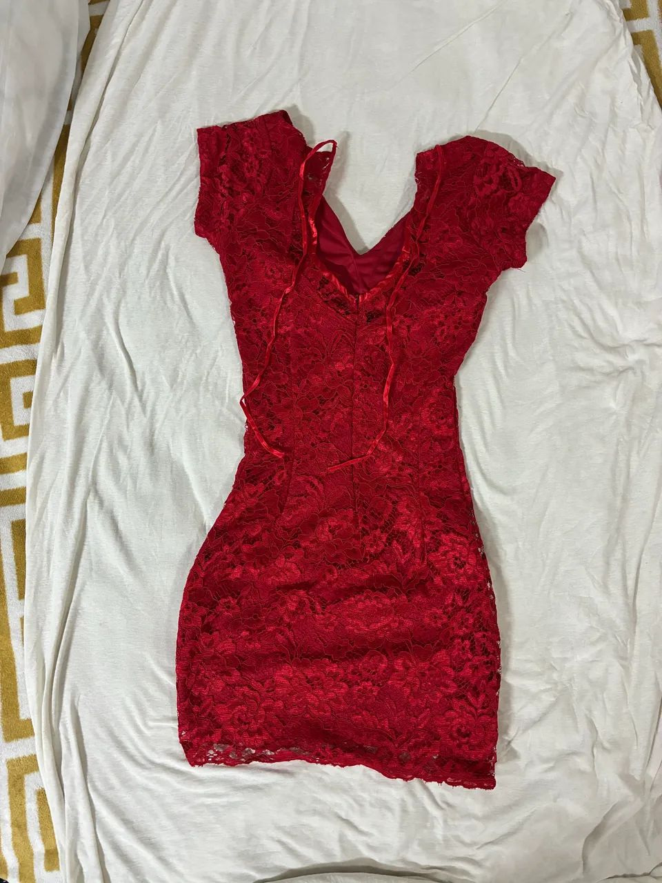 VESTIDO RENDA VERMELHO CURTO - Foto 2
