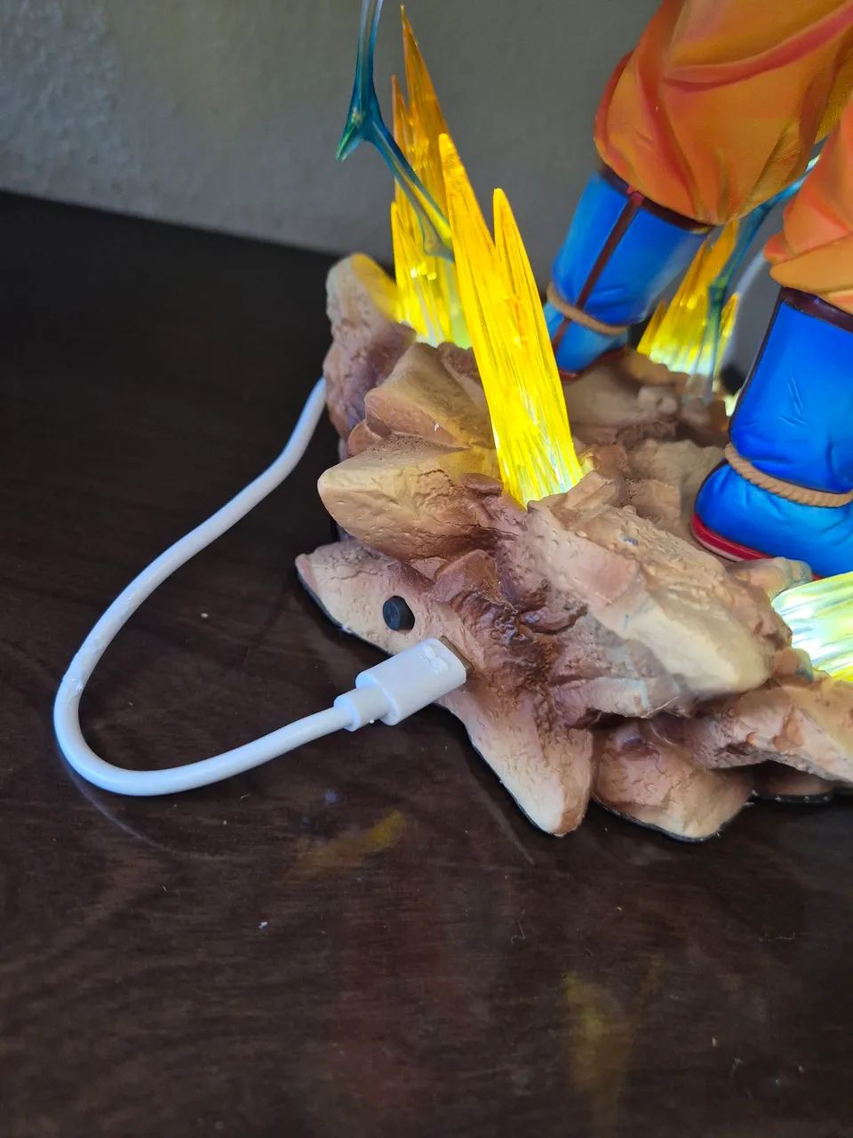 Action Figure Goku SSJ2/Dragon Ball Z  - Foto 5