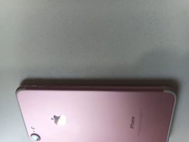 iPhone 7 32GB Rose Gold + Caixa Original e 4 Capinhas (Muito