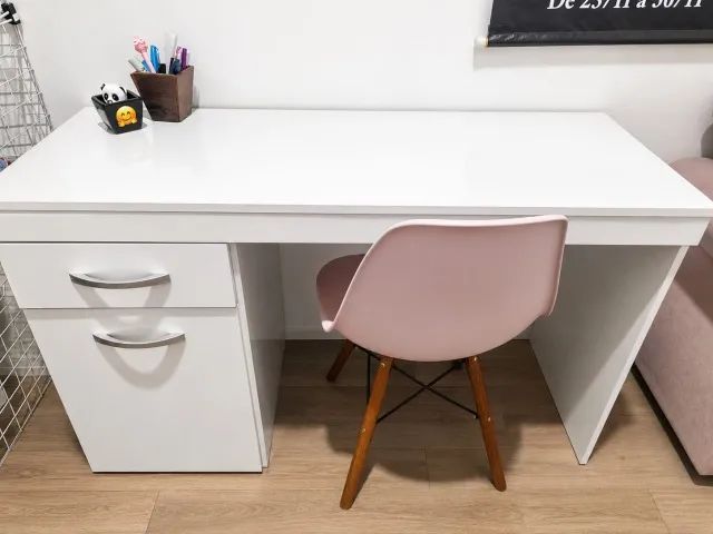 Escrivaninha com Gaveta/Mesa para estudo