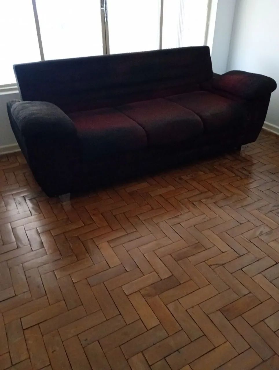Conjunto sofá 3 lugares Chenille Grena (preto/vinho) - Foto 2