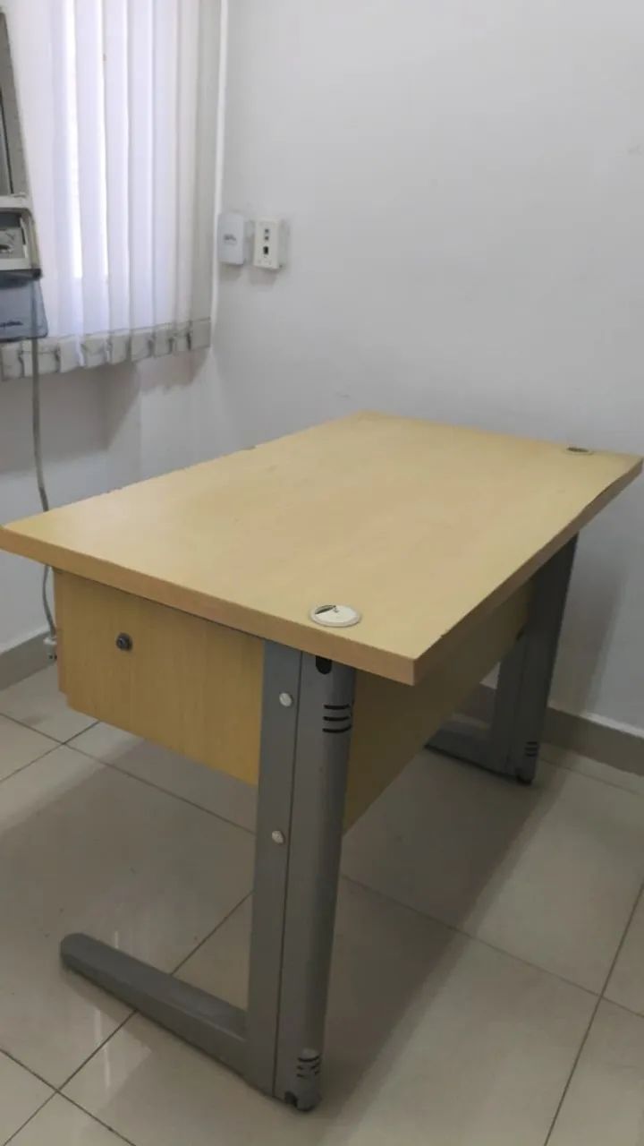 Mesa de escritório - Foto 2