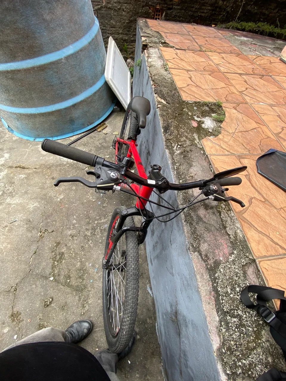 Vendo bicicleta R$ 700 para levar logo  - Foto 2
