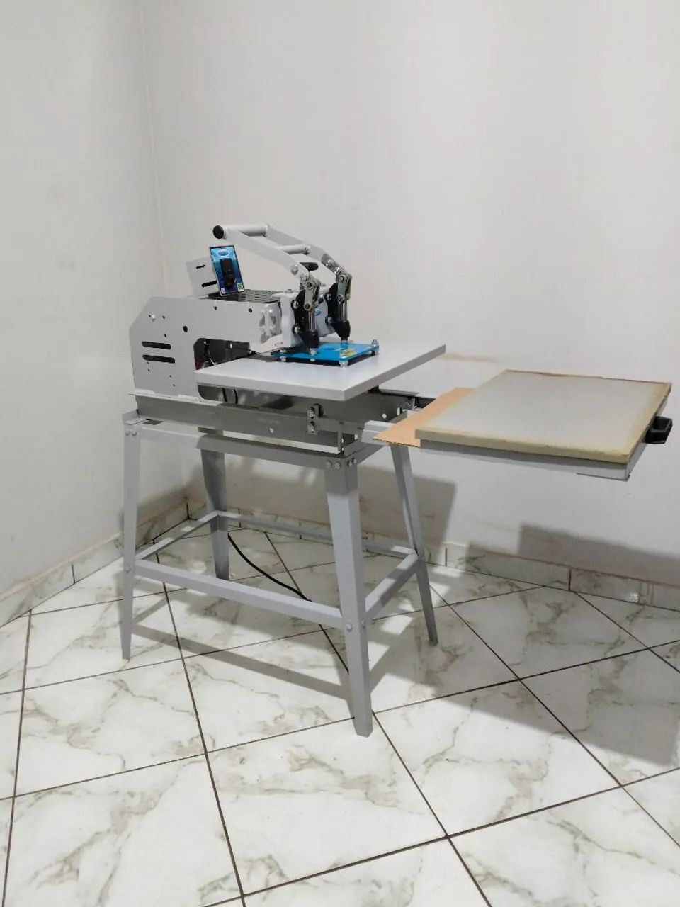 Prensa Elétrica 220v Tamanho 60x40 - Foto 4