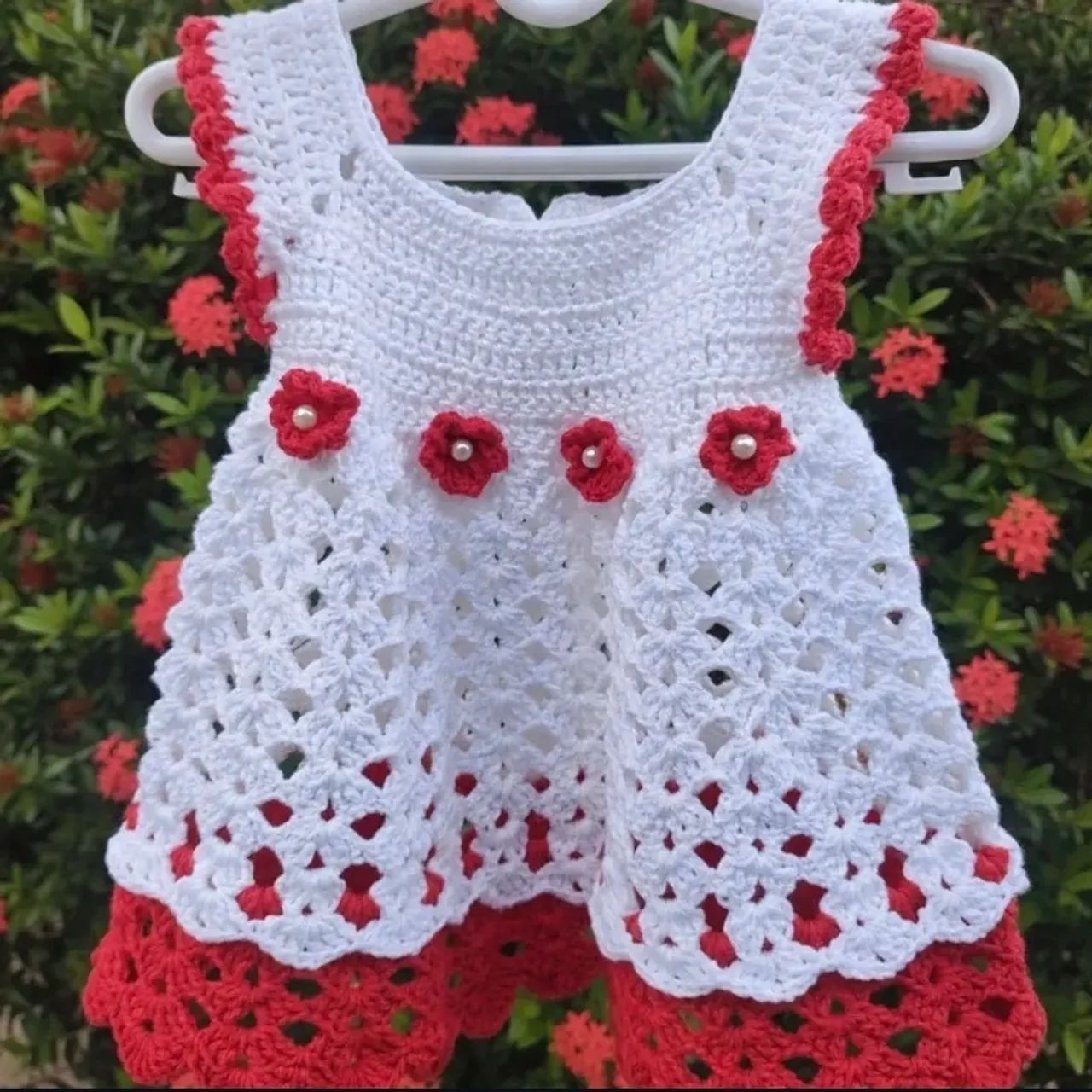 Vestidos de crochê infantil sob encomenda. - Foto 2