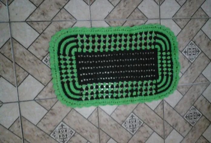 2 Tapete retangular verde