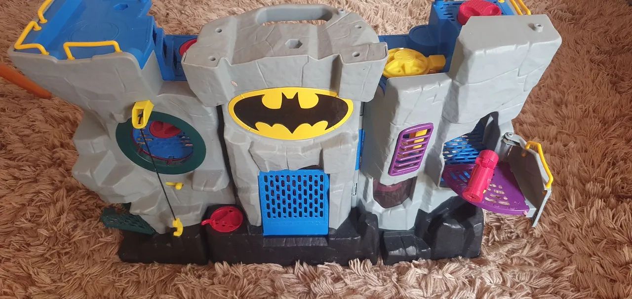 castelo do Batman - Foto 2