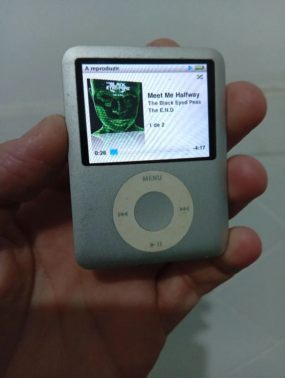 iPod Nano 3ª Geração 4GB Apple - Bateria Perfeita (Segurando Carga)