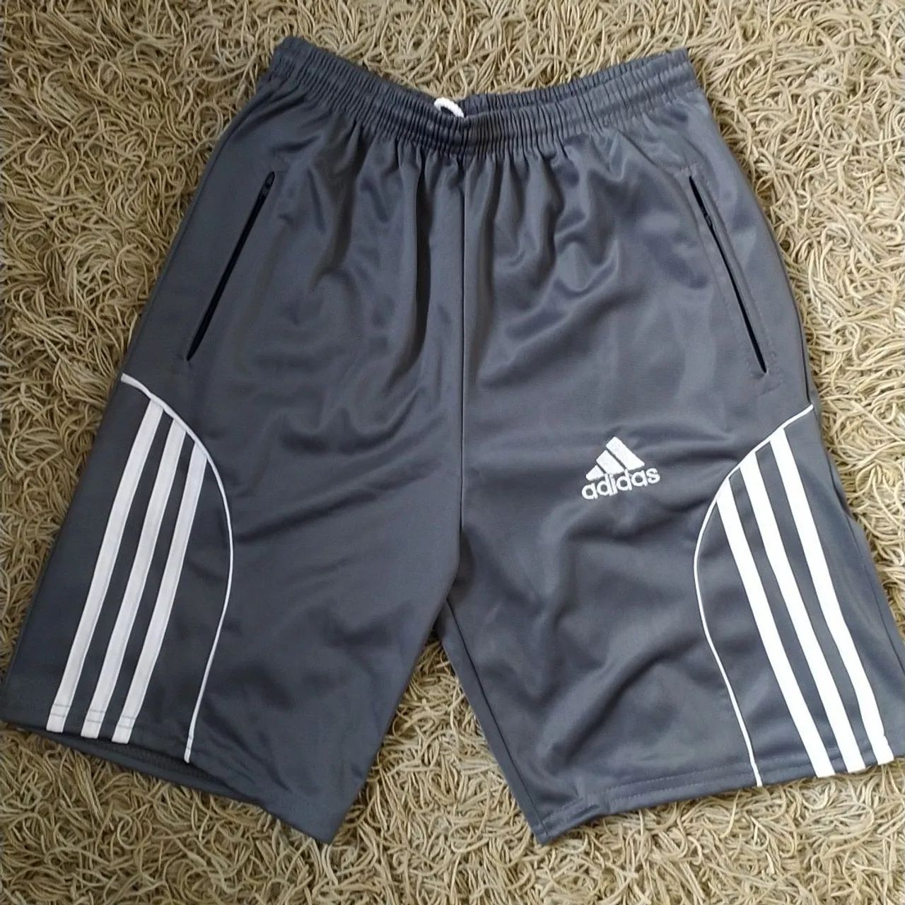 Bermudas tipo Adidas - Foto 2