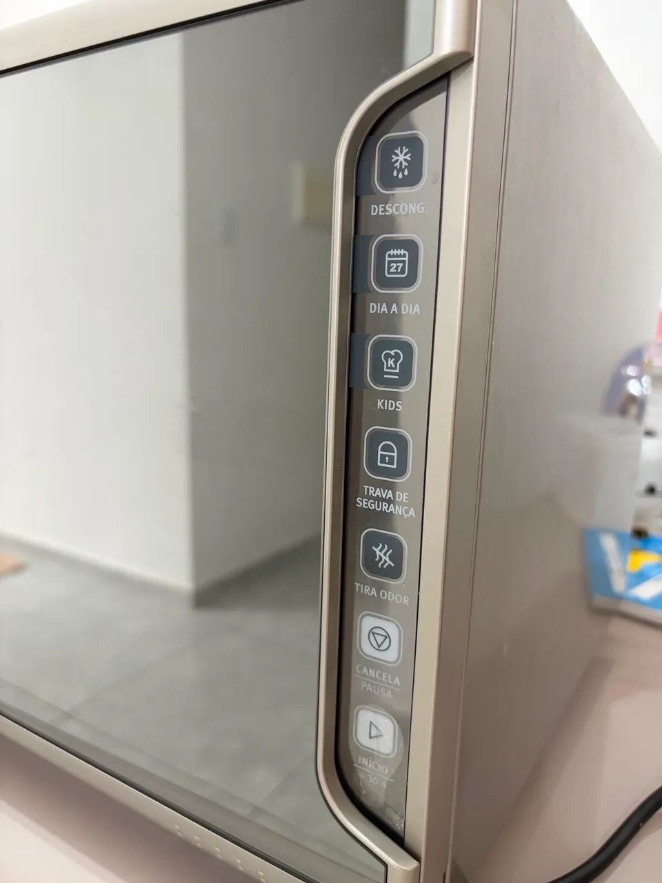 Microondas Electrolux 31 litros - Foto 2