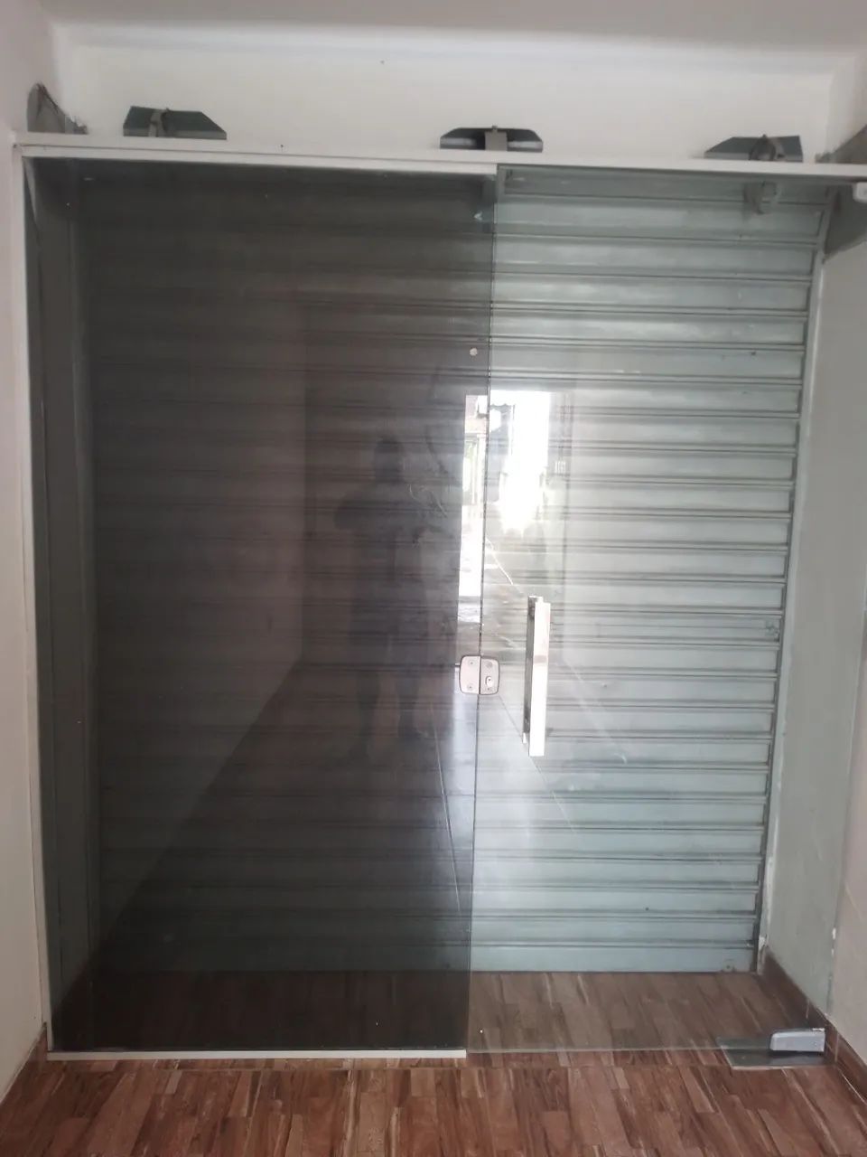 Porta de vidro temperado completa  - Foto 3