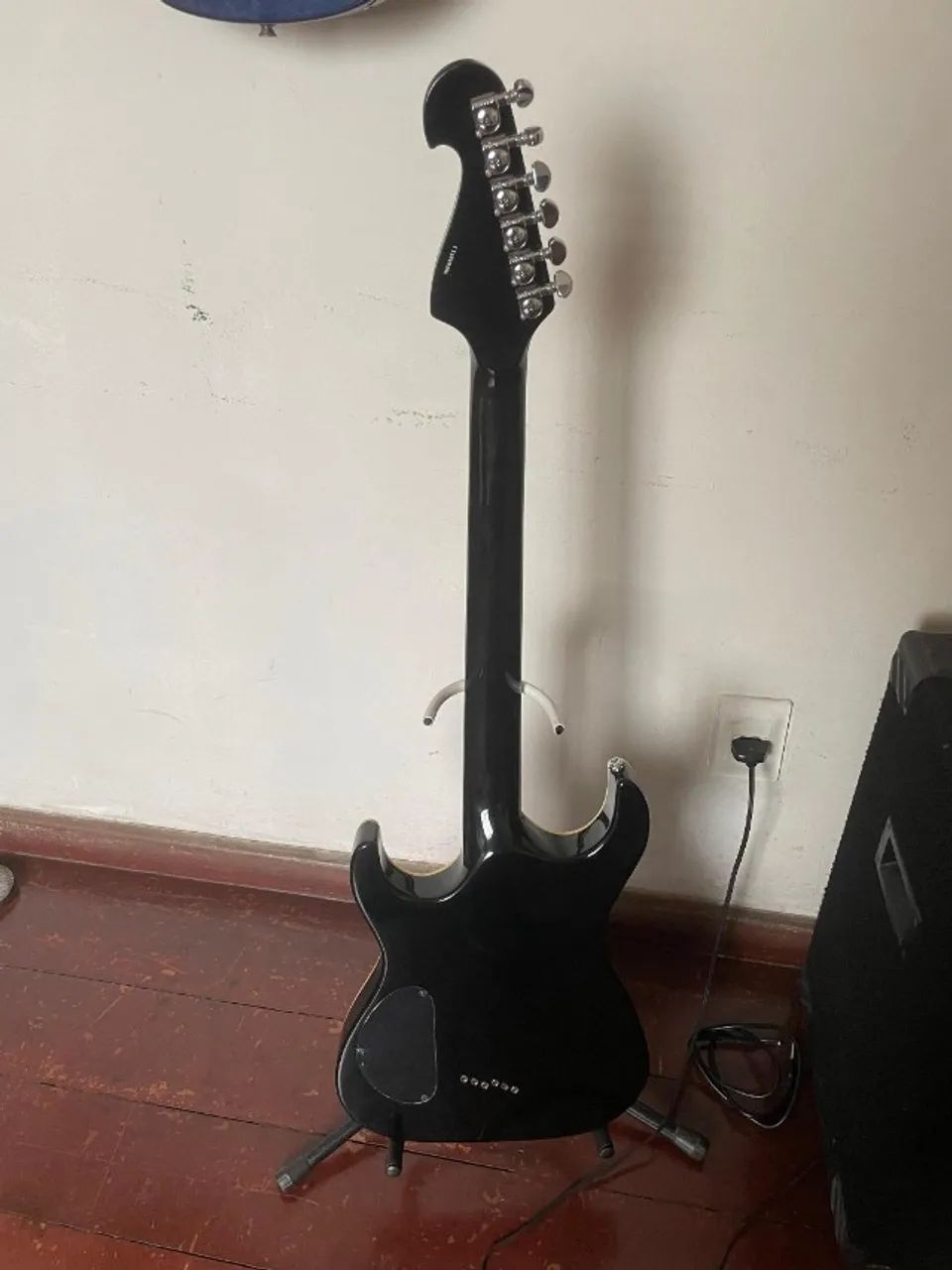 Guitarra Washburn X-Series X-50 - Instrumentos musicais