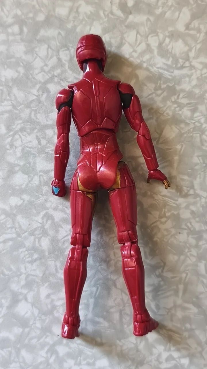 Marvel Legends Ironheart (Riri Williams) - Foto 3