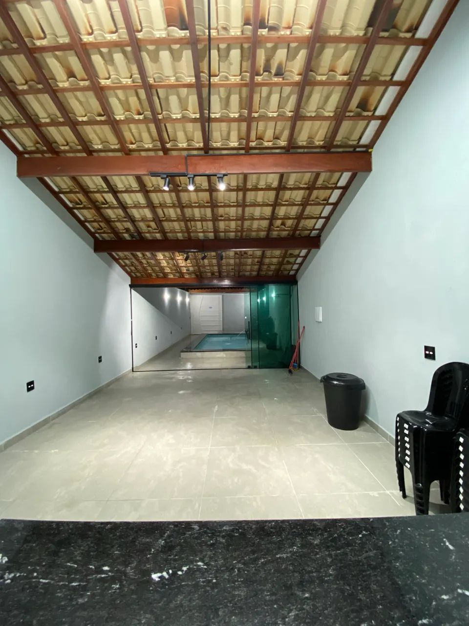Salão com piscina  - Foto 2