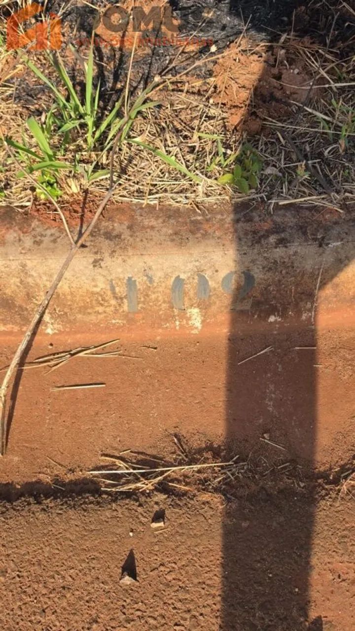 LOTE À VENDA
