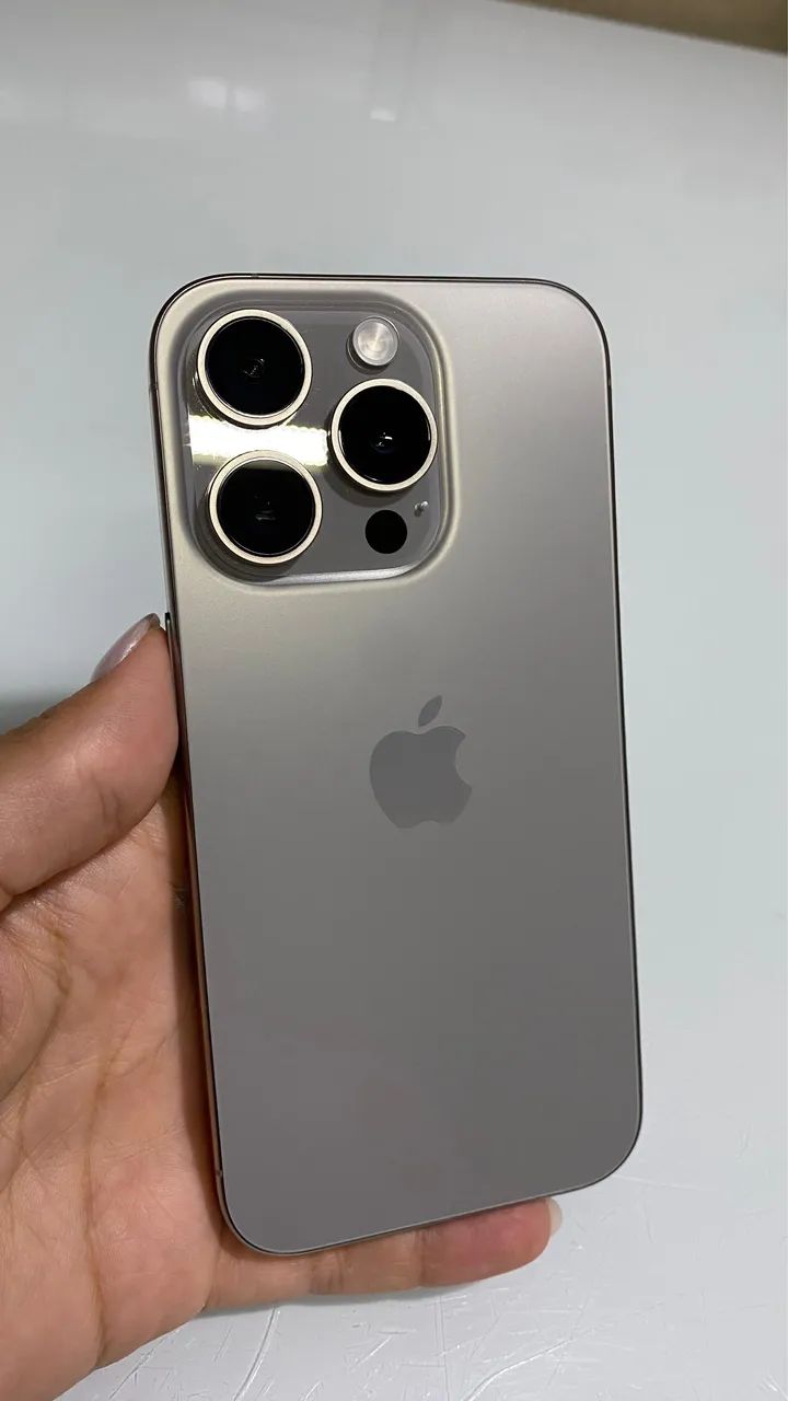 iPhone 15 pro 256g - Celulares e Smartphones - Floresta, Joinville
