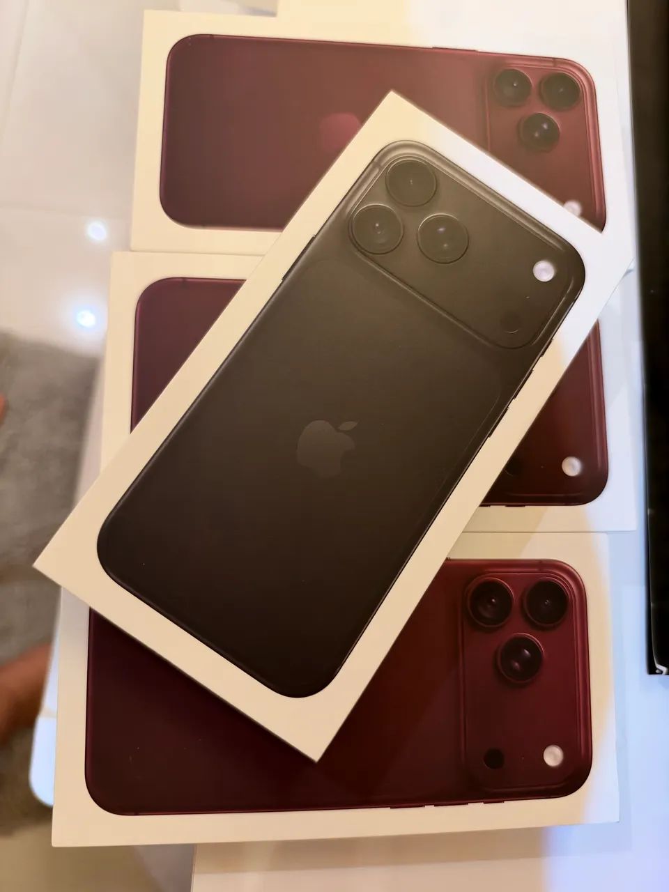 Iphone  18 Pro max 256 e 512 - Foto 2