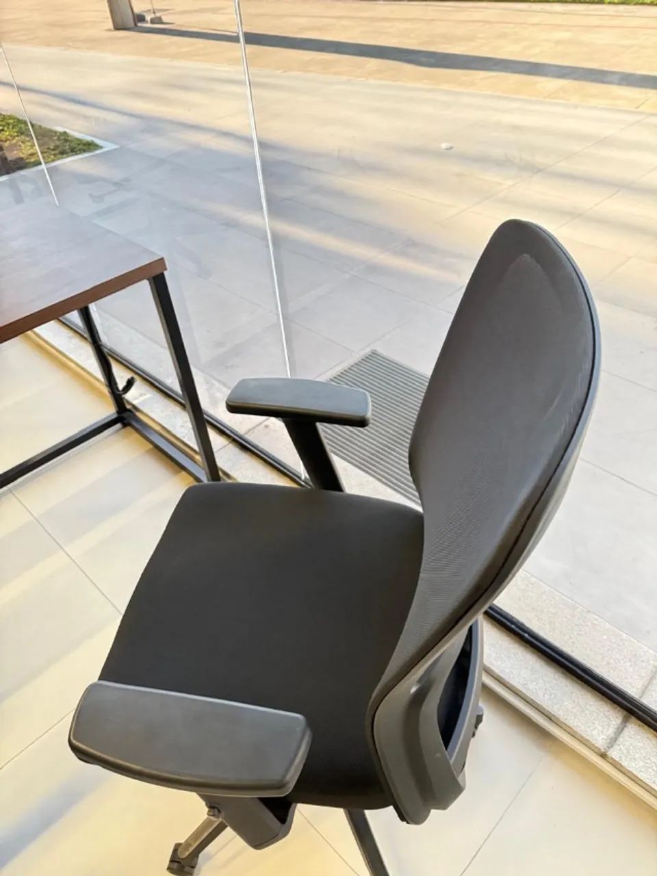 Cadeira de escritório ergonômica - Foto 5