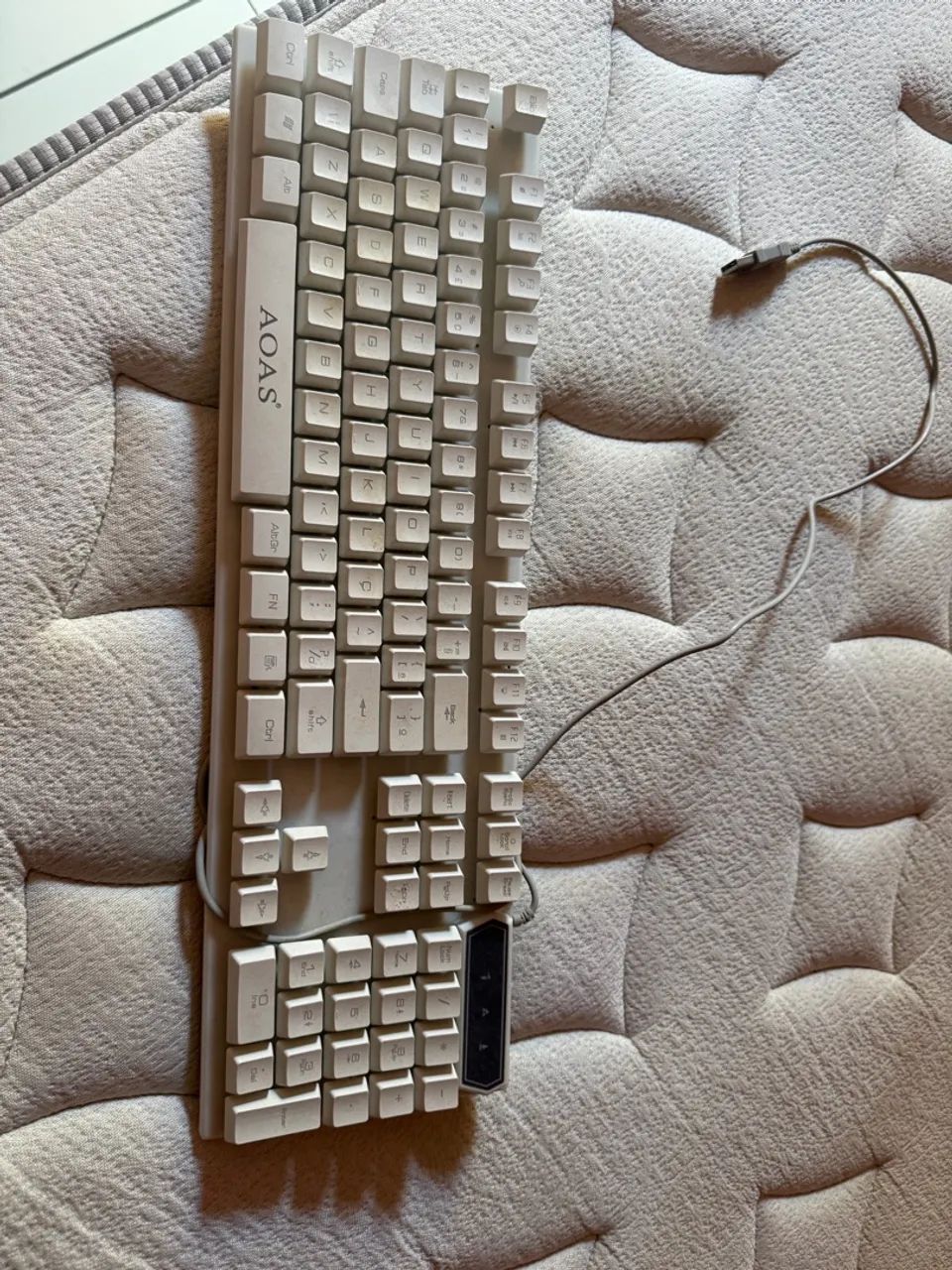teclado semi mecanico