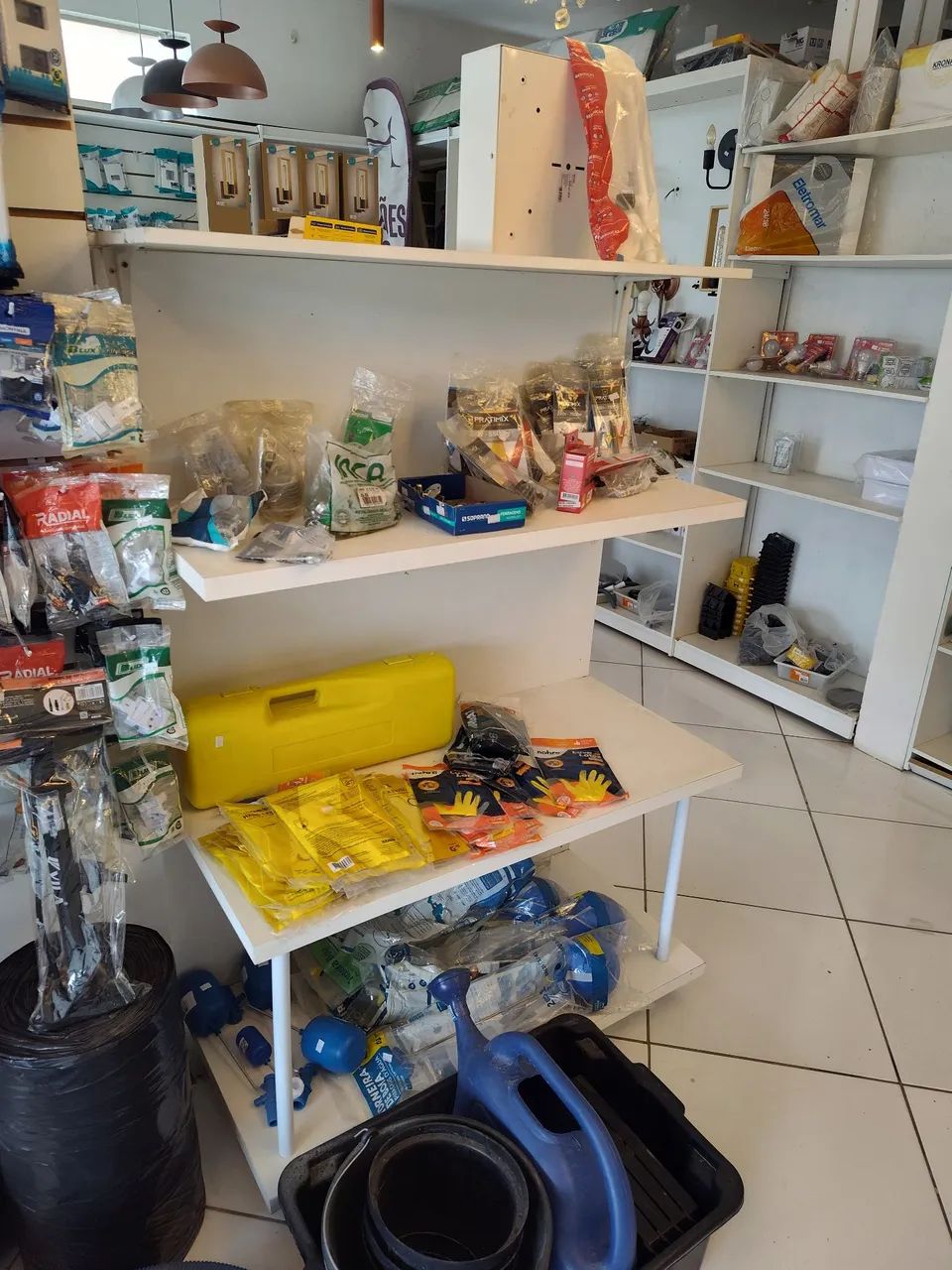 VENDO LOJA DE MATERIAL ELÉTRICO E HIDRÁULICO - Foto 3