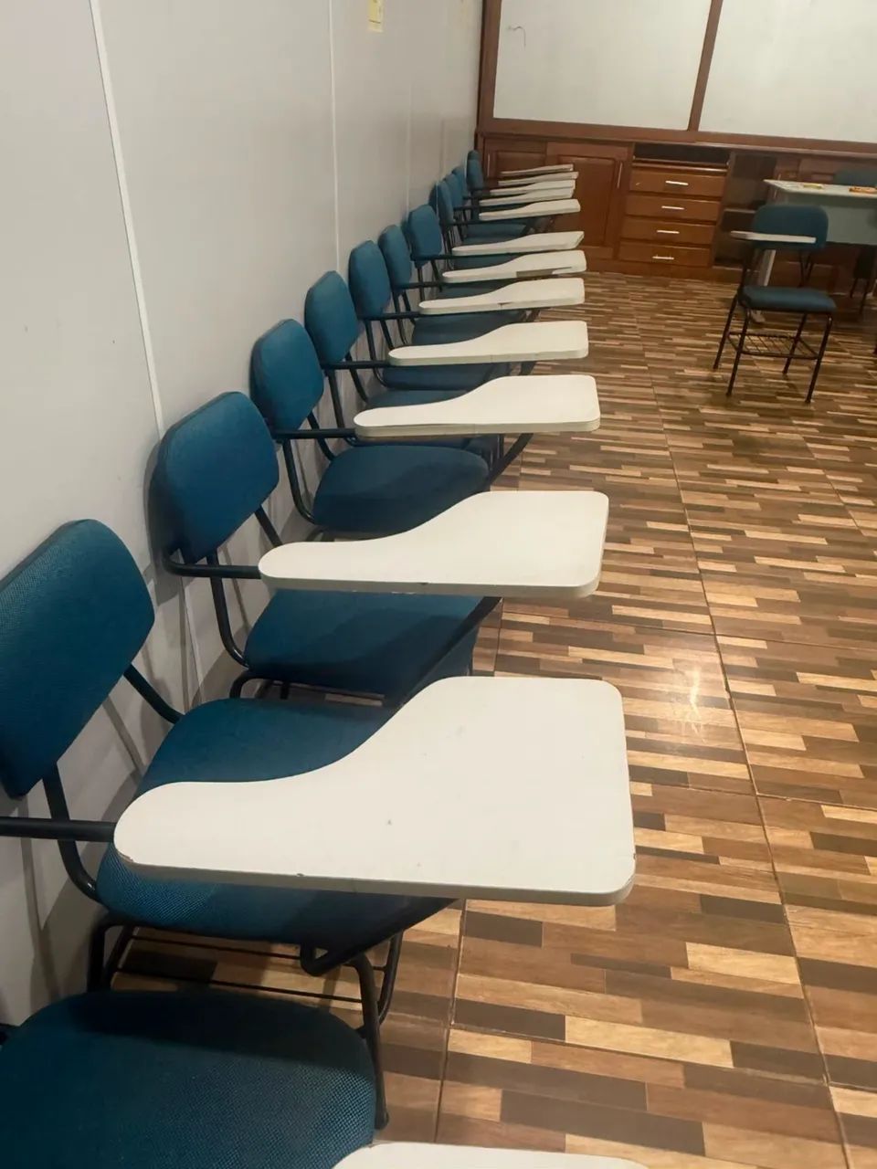 Cadeira escolar 