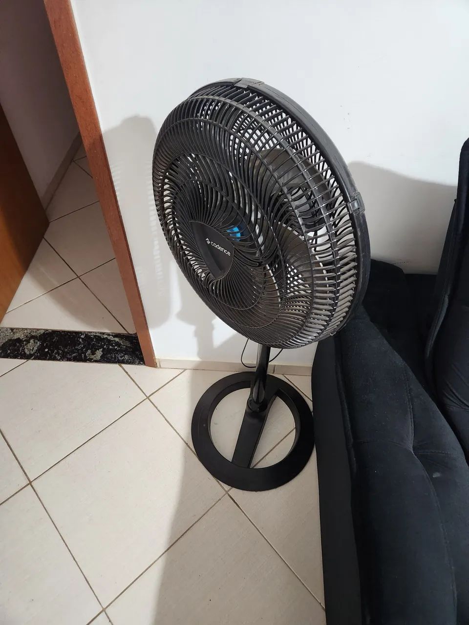 Ventilador Cadence de Coluna 6 Pás - Foto 2