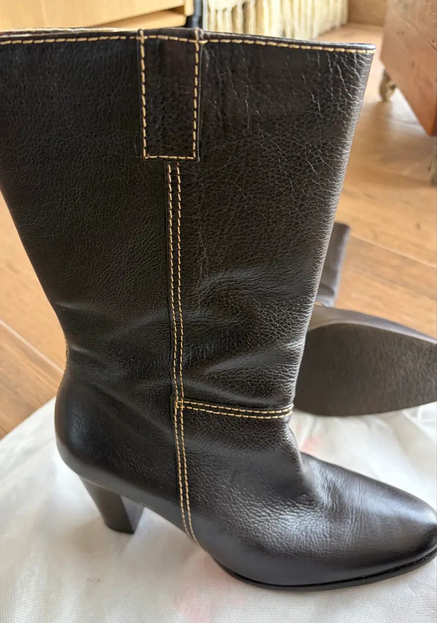 Bota em Couro  - Foto 2