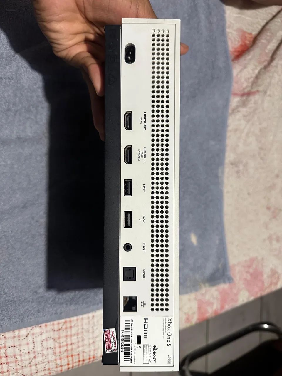 Microsoft Xbox One S 1TB  - Foto 3