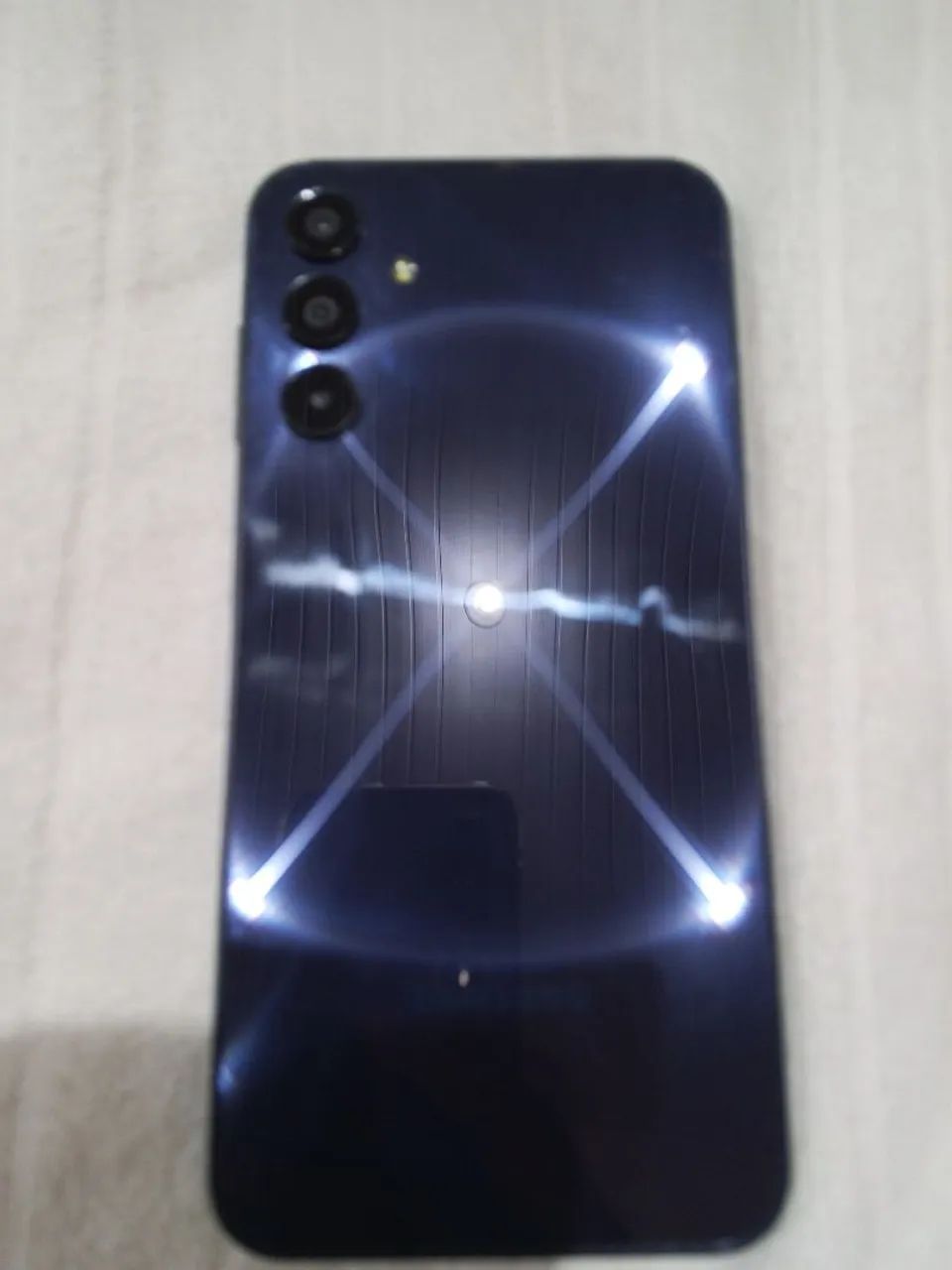 Samsung a15 com trincada tela - Foto 4